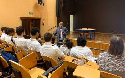 Palestra sobre a Independência de Angola
