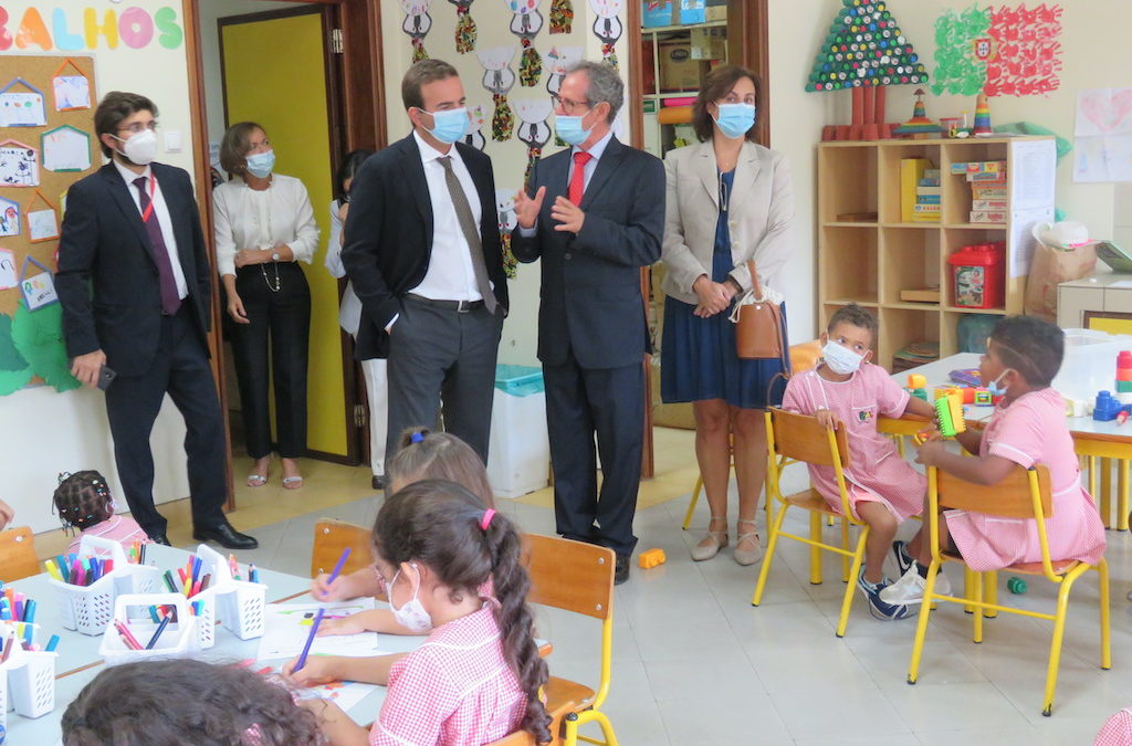 A EPL recebe a visita do Senhor Embaixador de Portugal em Angola, Francisco Alegre Duarte