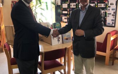 Camões entrega livros à EPL