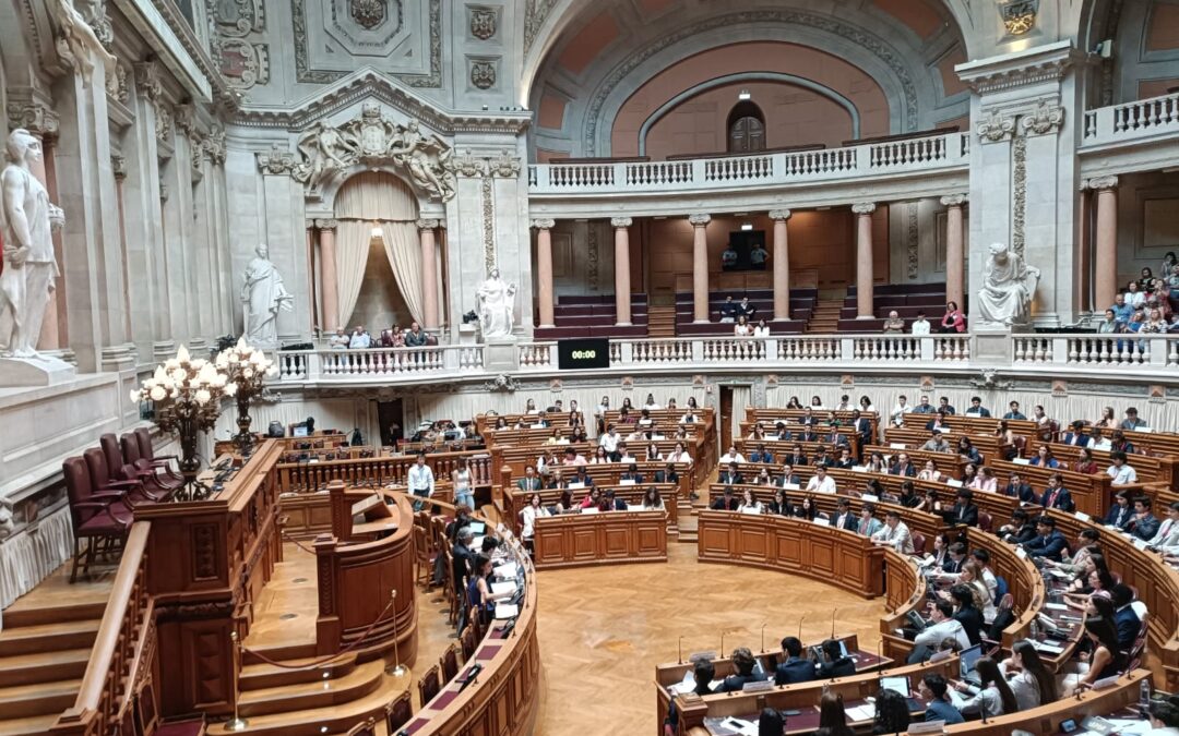 EPL-CELP participou na 30.ª edição do Parlamento dos Jovens