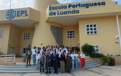Sessão de Abertura do Parlamento dos Jovens na EPL
